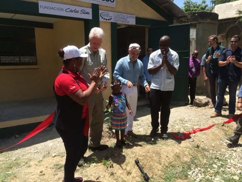 PMIL Bill Clinton ribbon cutting Haiti 2014-h.photo