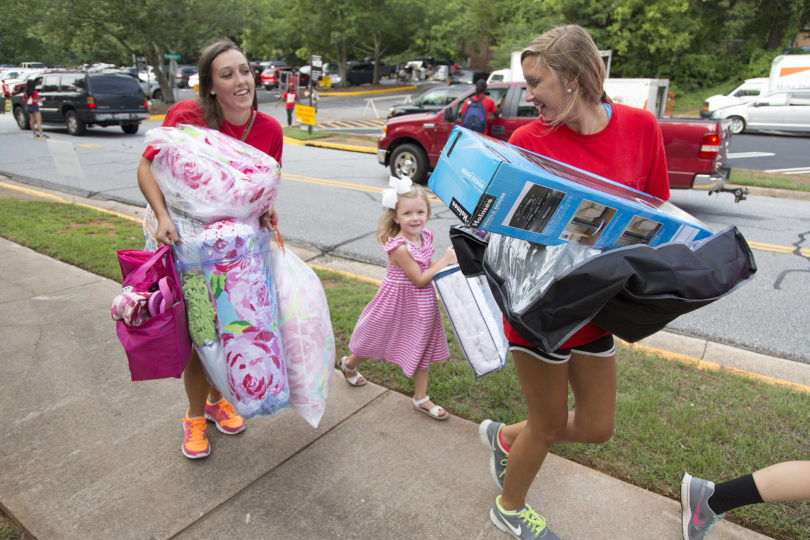 Hunker Down carrying items-h