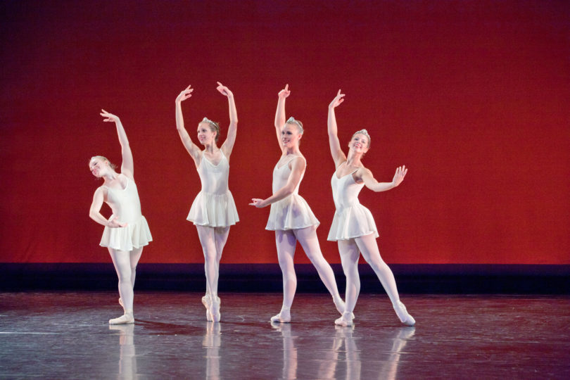 Ballet Ensemble-h.env