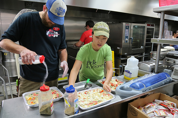 Campus Kitchen expands service to seniors with boost from systems analysis, design classes