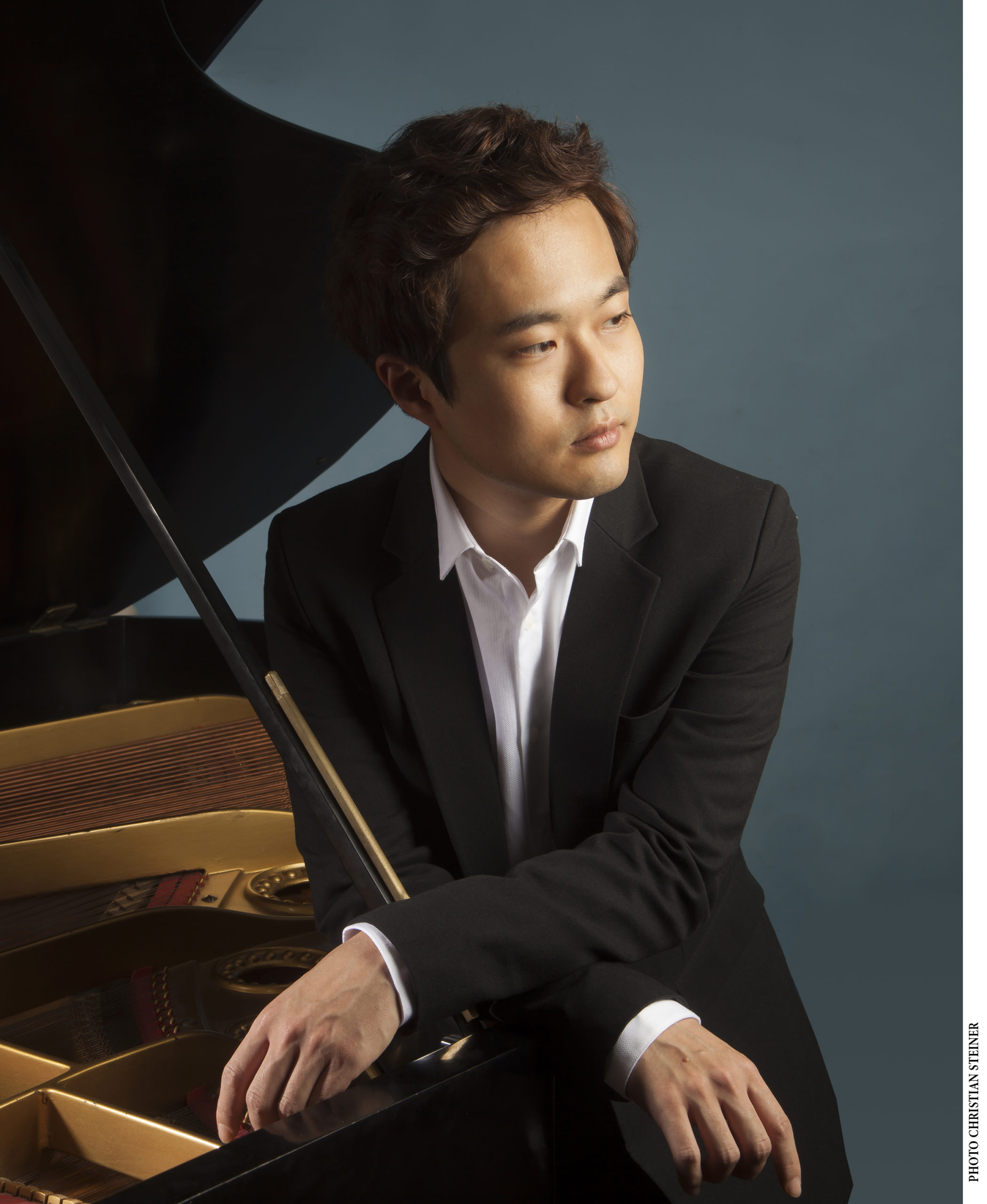 Awardwinning pianist Dasol Kim to perform at UGA on Jan. 15 UGA Today
