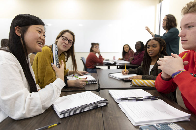 From left, undergraduate students Danny Wang, Sarah-Jane Hanig, Aniyah Norman and Cameron Williams work together in their Calculus I class in UGA’s Boyd Graduate Studies Research Center. 