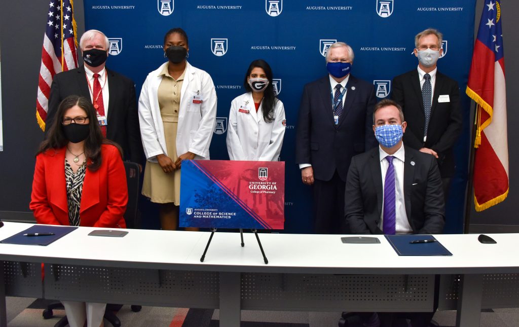 UGA College of Pharmacy, Augusta University partner to benefit pharmacy students