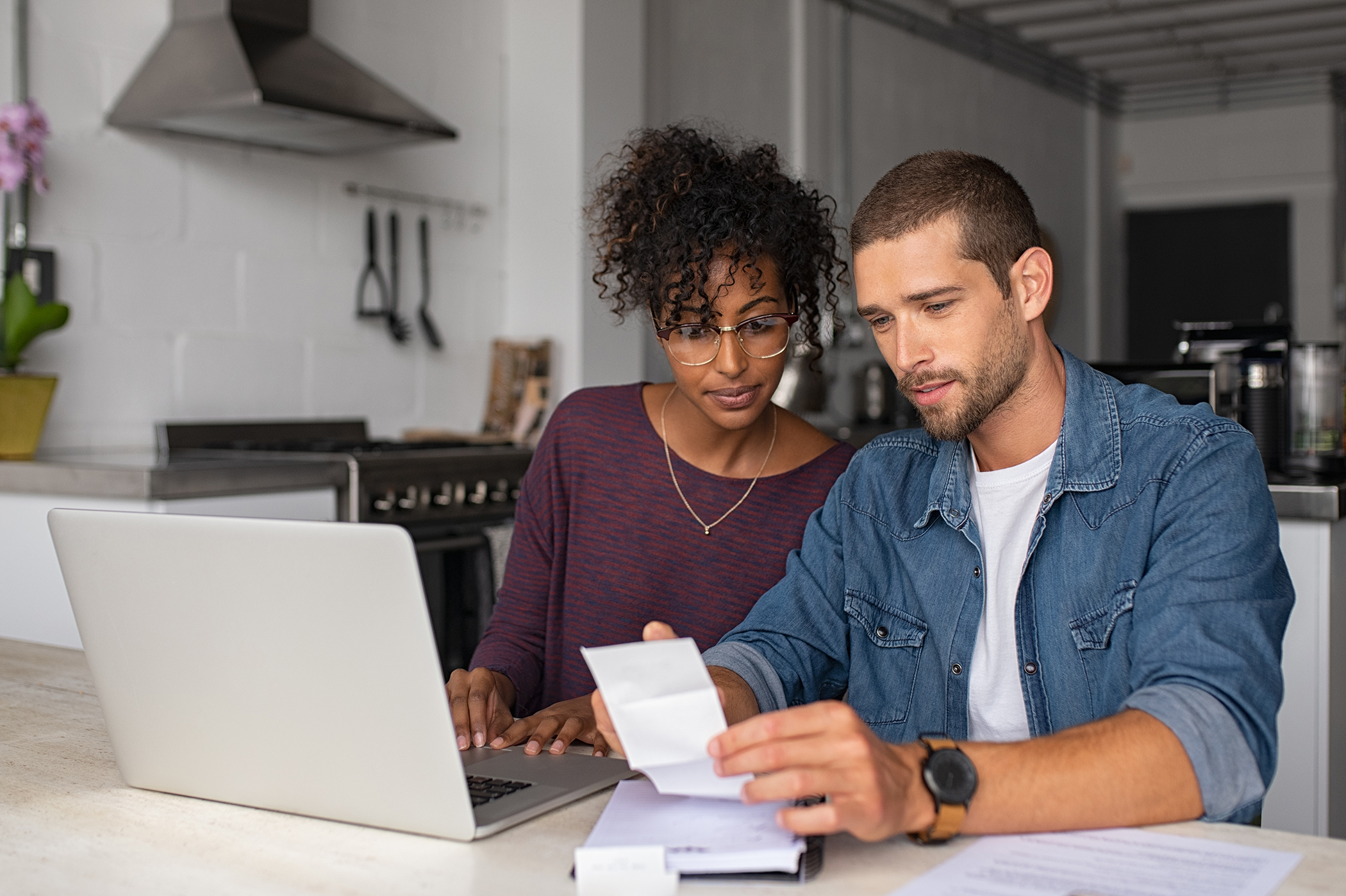 How To Pay Bills During Student Teaching