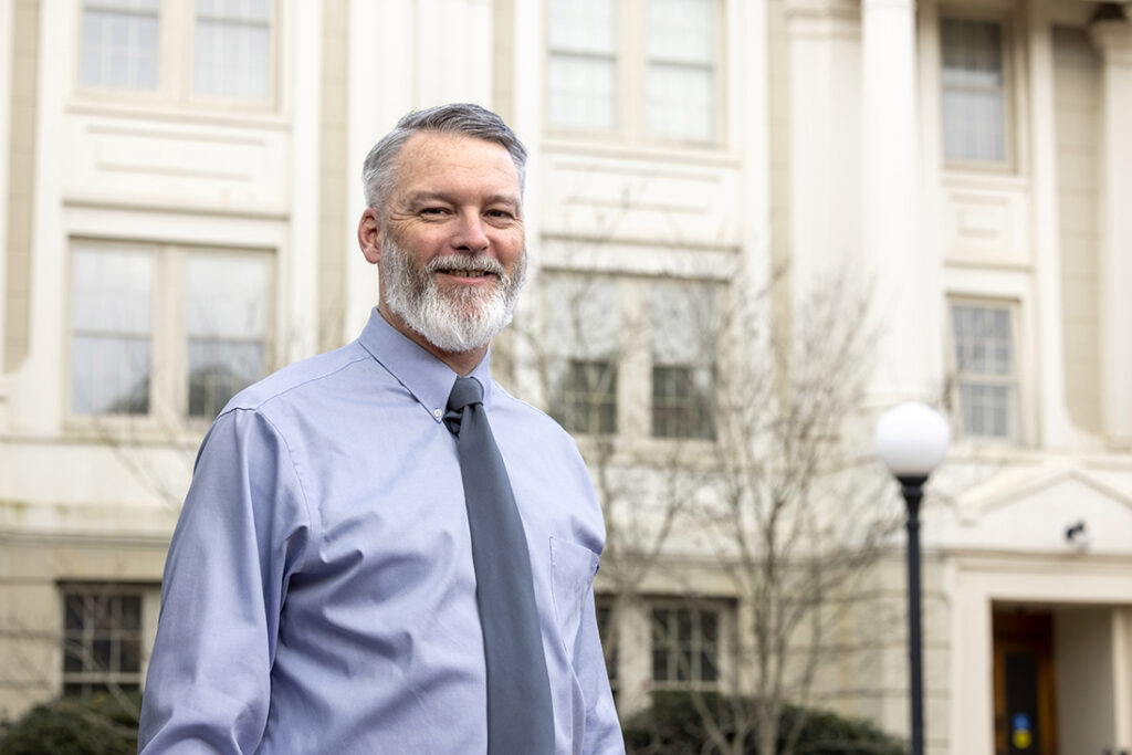 SPIA director celebrates 20 years helping students - UGA Today