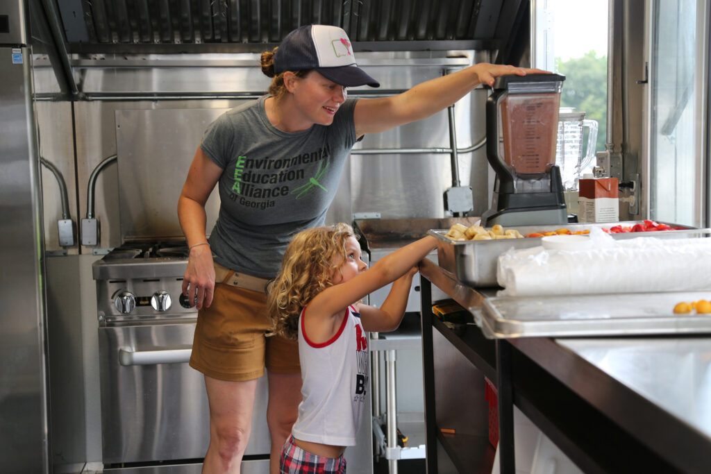 Campus Kitchen rolls into Athens community