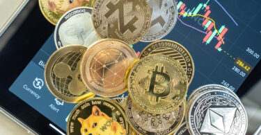 Multiple types of cryptocurrencies are shown.