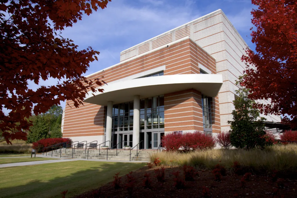 Hanna Pylväinen to read at UGA Performing Arts Center