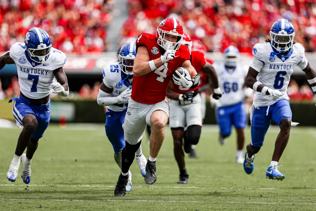 Bulldogs dominate Kentucky on Homecoming