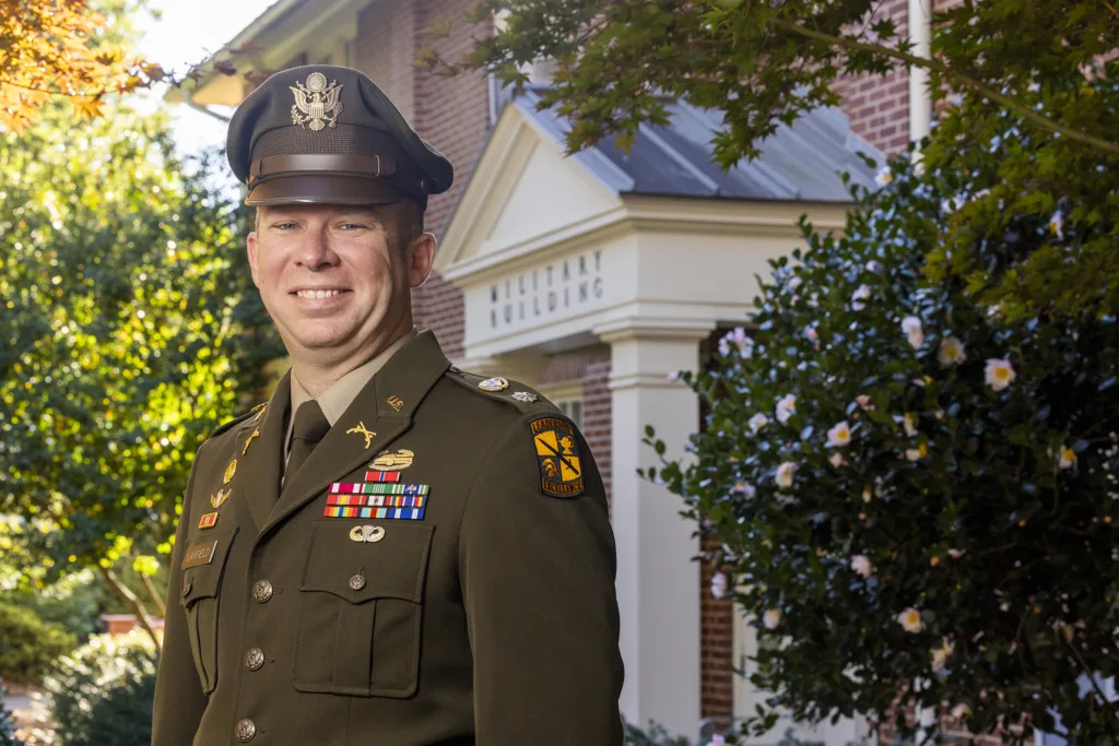 Military science professor forges Army leaders at UGA 