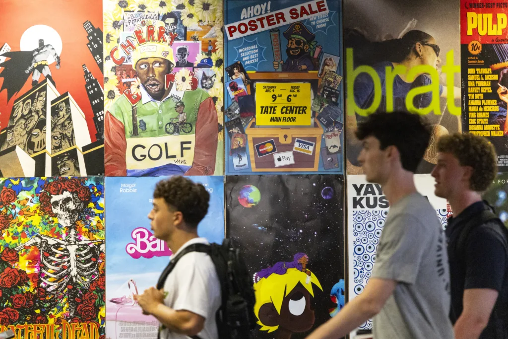 Wall-to-Wall Welcome