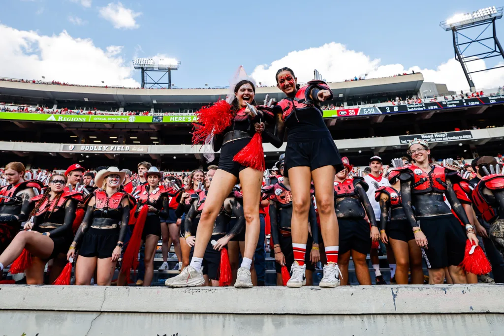 Bulldogs dominate Charlotte on Senior Day, 35-3