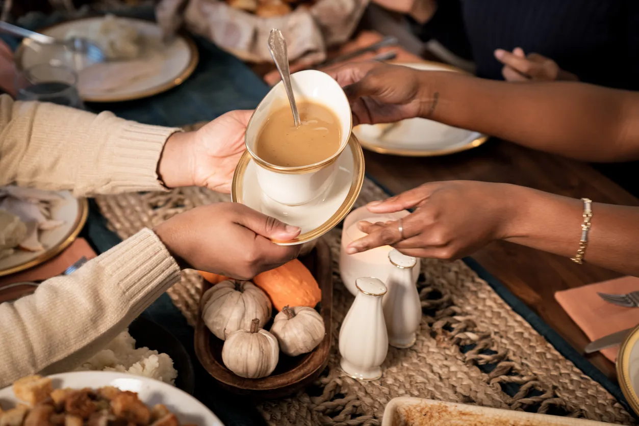 From meal prep to leftovers: Expert food safety tips for your Thanksgiving dinner