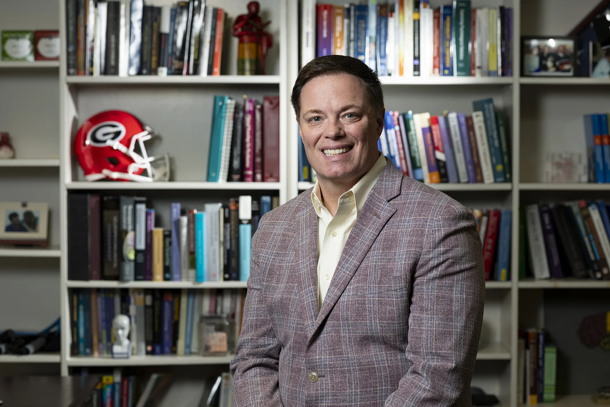 Psychology professor is building better treatments for schizophrenia